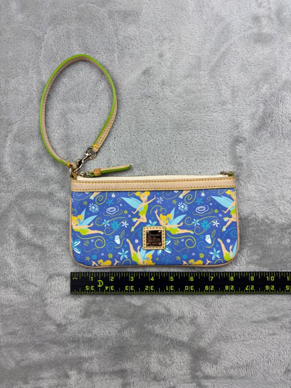 Disney Dooney & Bourke Peter Pan Tinker Bell Half Marathon Wristlet VERY RARE - Picture 5 of 9